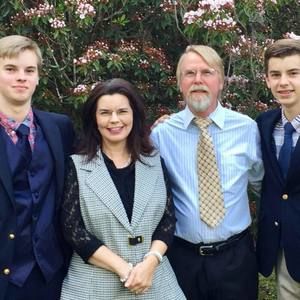 Meet your Posher, Candi